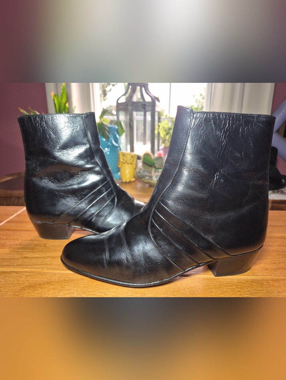 Vintage - Giovanni Black Leather Boots - Size 8